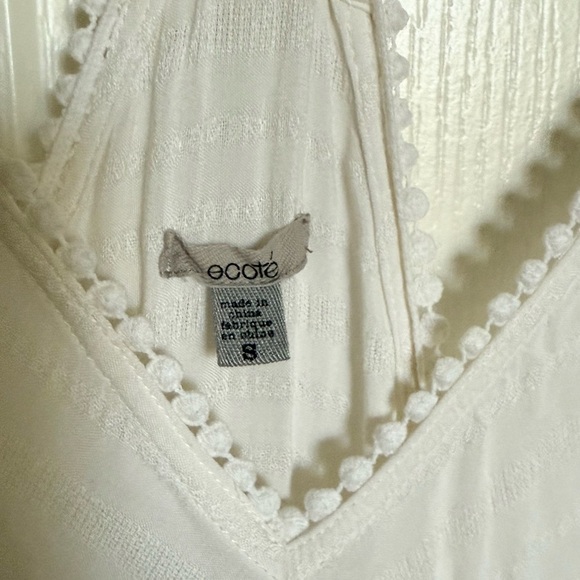 Ecote: Cream Color Romper - Size S - Picture 4 of 5